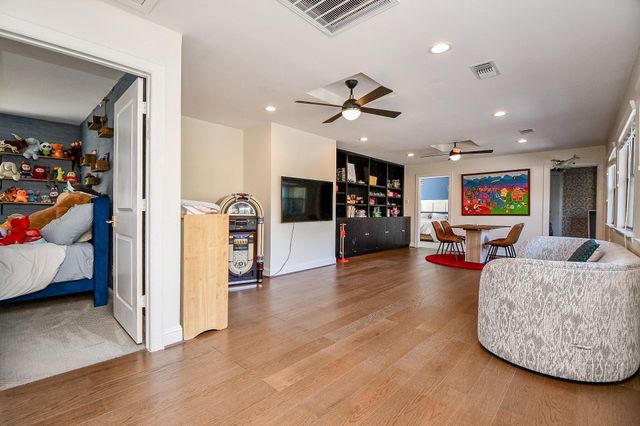 7722 Moondance Lane, Houston, TX 77071