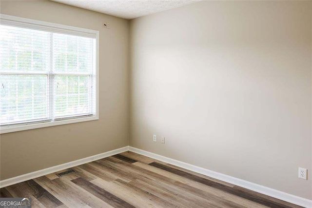 311 Park Creek Ridge, Woodstock, GA 30188