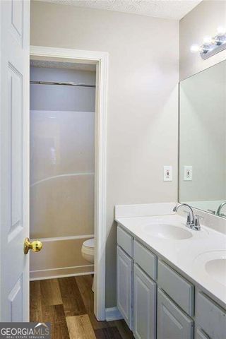 311 Park Creek Ridge, Woodstock, GA 30188