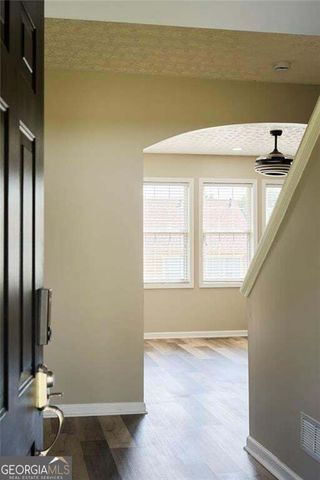 311 Park Creek Ridge, Woodstock, GA 30188
