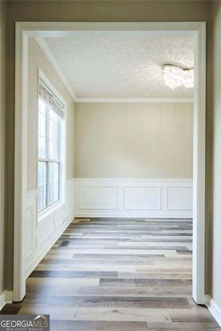 311 Park Creek Ridge, Woodstock, GA 30188