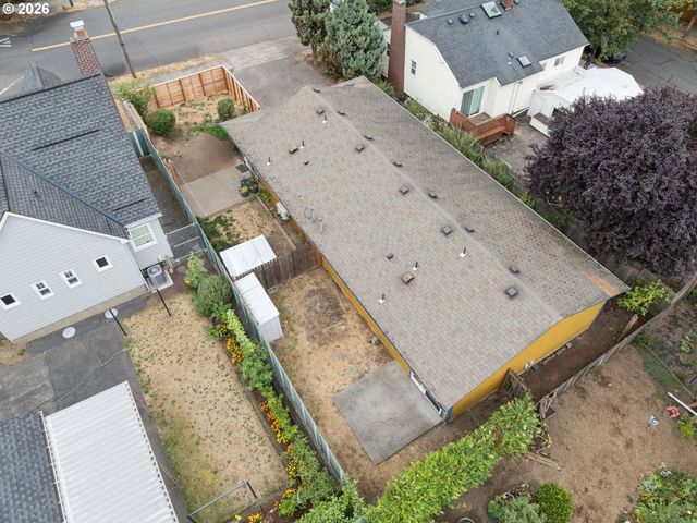 7322 N ALBINA Ave, Portland, OR 97217