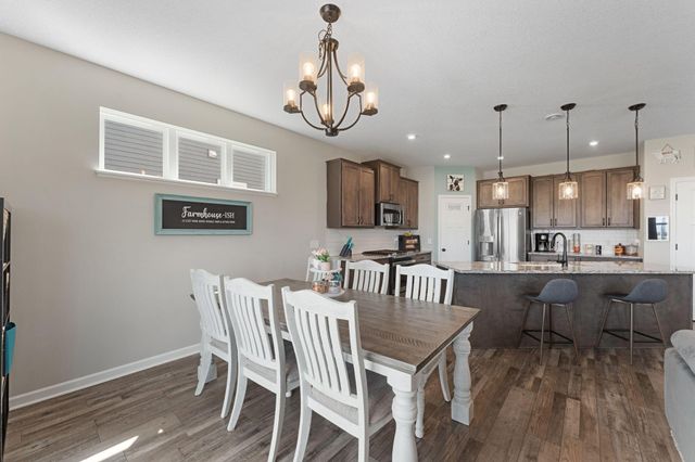 1847 Ivy Street, Shakopee, MN 55379