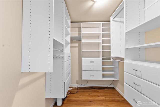 16917 SE 38th Place, Bellevue, WA 98008