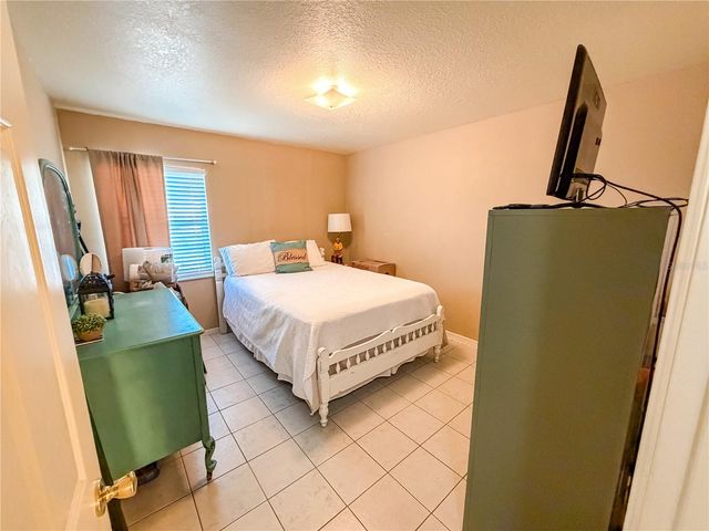 192 WILLOW ROAD, Ocala, FL 34472