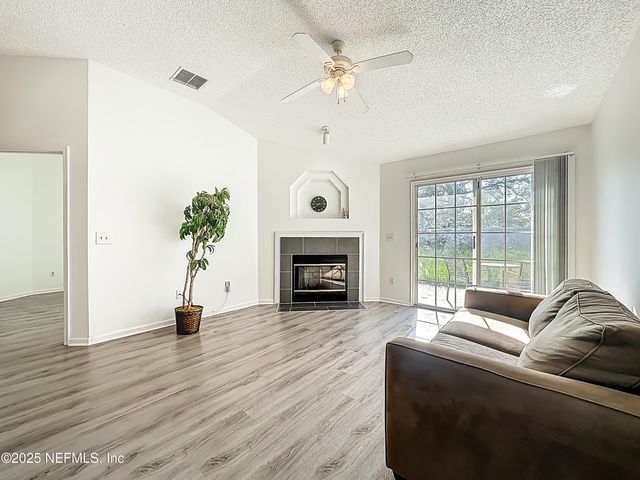 1317 PORTSIDE Drive, Fleming Island, FL 32003