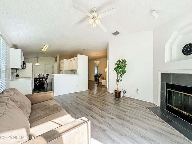 1317 PORTSIDE Drive, Fleming Island, FL 32003