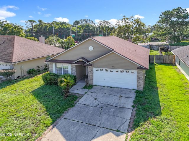 1317 PORTSIDE Drive, Fleming Island, FL 32003