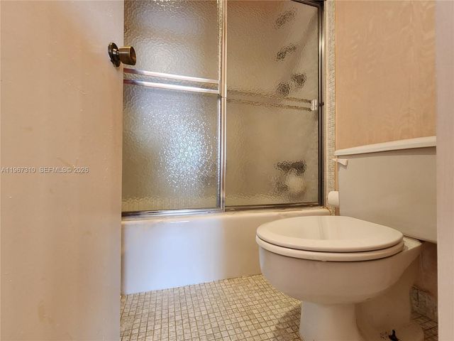 1980 S Ocean Dr PHE, Hallandale Beach, FL 33009