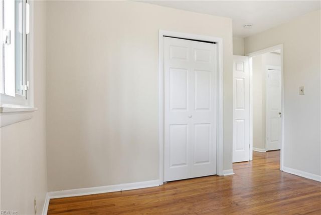 1206 Cleona DR, Chesapeake, VA 23324