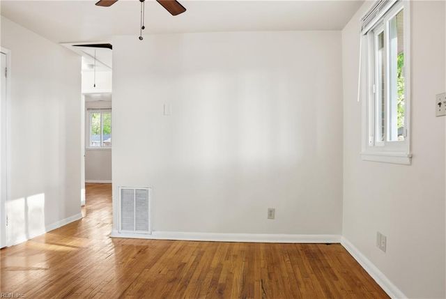 1206 Cleona DR, Chesapeake, VA 23324