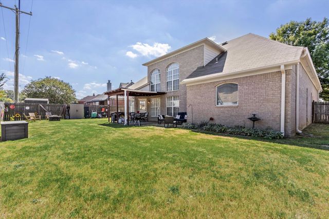 5048 SAWYER LAKE DR, Bartlett, TN 38002