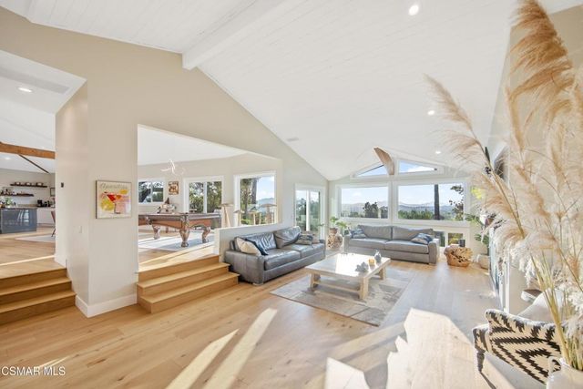 603 Lone Oak Drive, Thousand Oaks, CA 91362