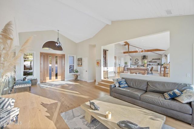603 Lone Oak Drive, Thousand Oaks, CA 91362