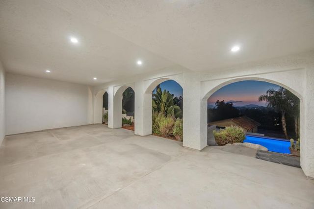 603 Lone Oak Drive, Thousand Oaks, CA 91362