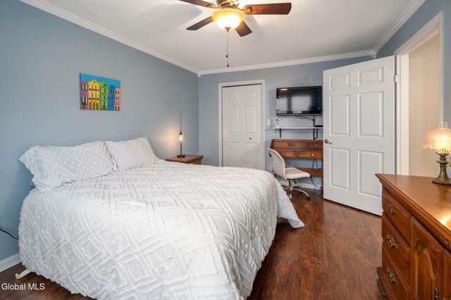 1701 Cambridge Manor Drive, Scotia, NY 12302