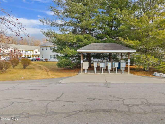 1701 Cambridge Manor Drive, Scotia, NY 12302