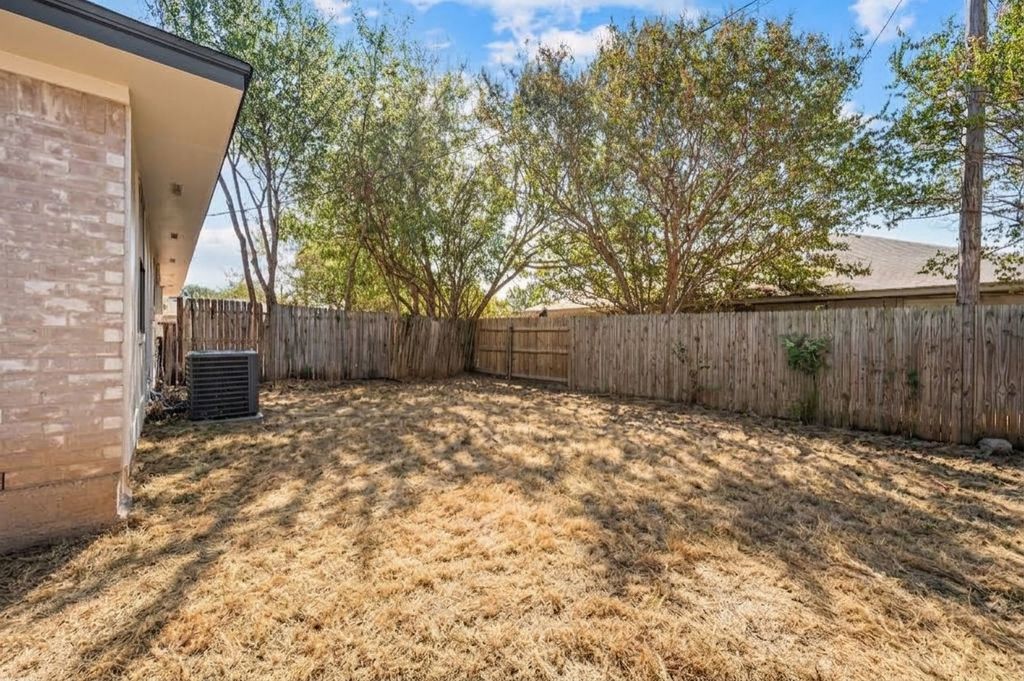 7712 Brandi Place 7712, North Richland Hills, TX 76182 — photo 5