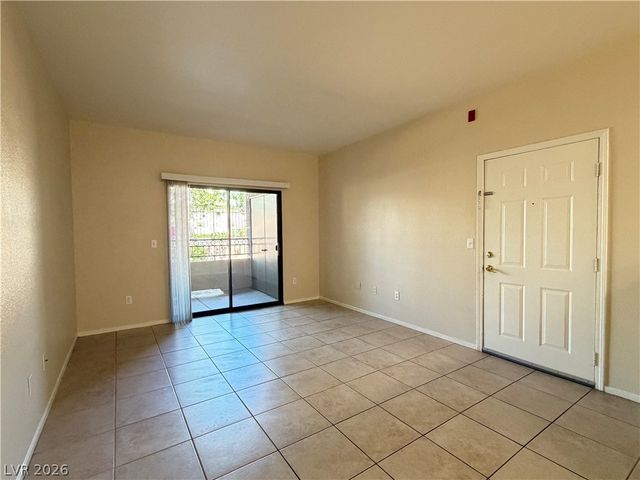 8250 GRAND CANYON Drive 1170, Las Vegas, NV 89166