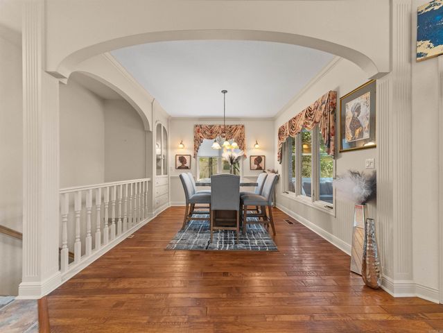 15 Lago Drive, Hot Springs Village, AR 71909