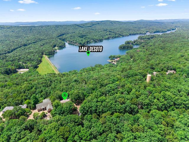 15 Lago Drive, Hot Springs Village, AR 71909