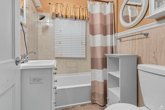 402 W Vine Street, Junction City, KS 66441