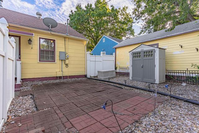 402 W Vine Street, Junction City, KS 66441