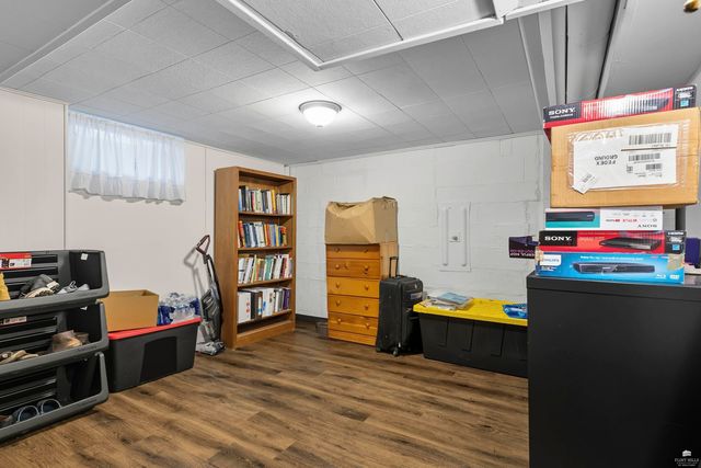 402 W Vine Street, Junction City, KS 66441