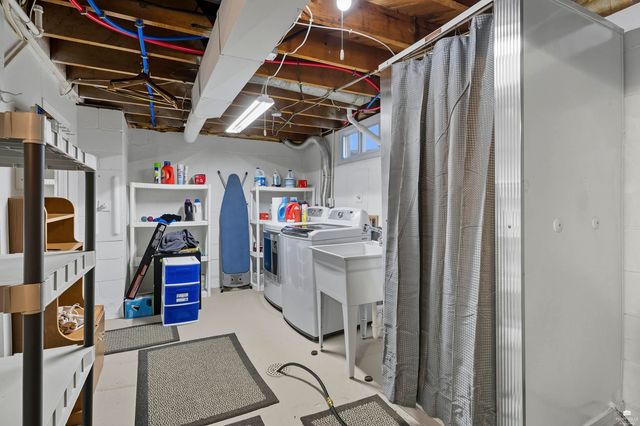 402 W Vine Street, Junction City, KS 66441