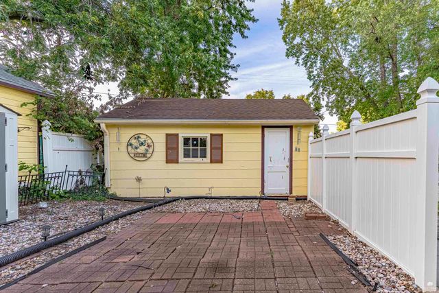 402 W Vine Street, Junction City, KS 66441