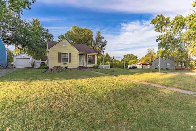 402 W Vine Street, Junction City, KS 66441