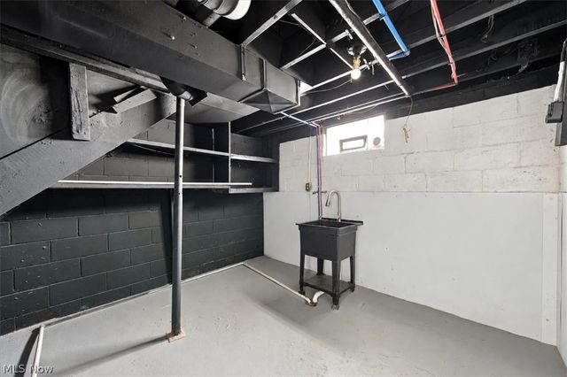 1405 Orlando Avenue, Akron, OH 44320