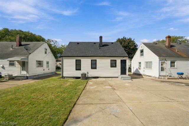 1405 Orlando Avenue, Akron, OH 44320