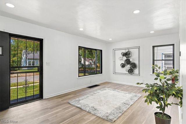 1405 Orlando Avenue, Akron, OH 44320