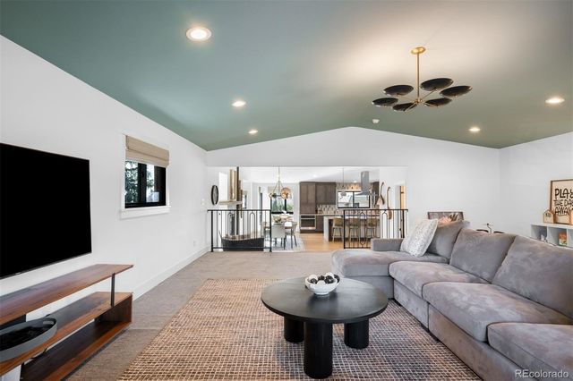 8320 W 66th Avenue, Arvada, CO 80004