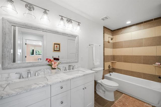 8320 W 66th Avenue, Arvada, CO 80004