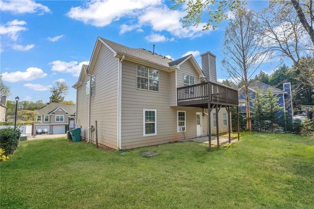 510 Saint James Court, Lawrenceville, GA 30044