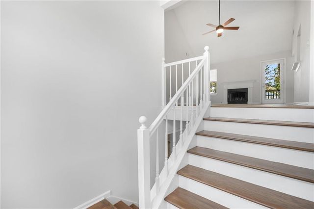 510 Saint James Court, Lawrenceville, GA 30044