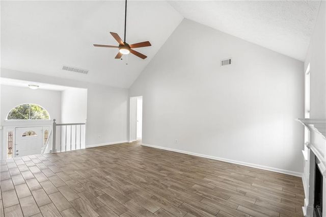 510 Saint James Court, Lawrenceville, GA 30044