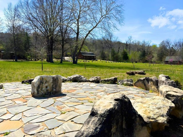 2 Star Falls Lane, Cherokee Village, AR 72529