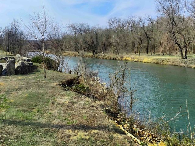 2 Star Falls Lane, Cherokee Village, AR 72529