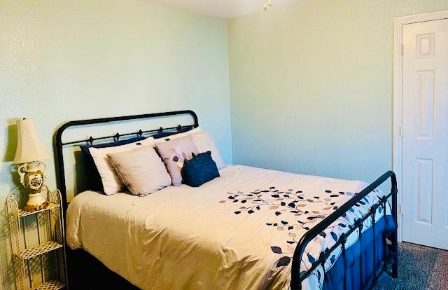 10508 Holly Grove Drive, Fort Worth, TX 76108