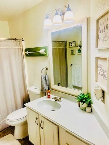 10508 Holly Grove Drive, Fort Worth, TX 76108