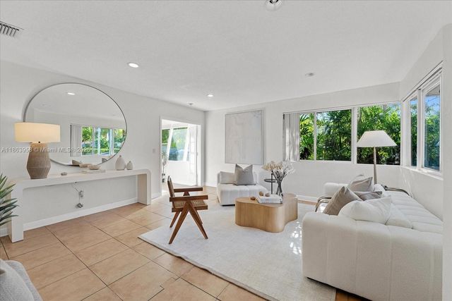 25 NW 95th St, Miami Shores, FL 33150
