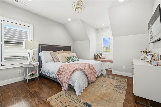 722 NE 2nd Street, Bentonville, AR 72712