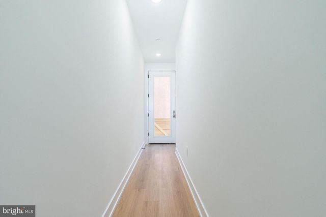 737 N 42ND ST, Philadelphia, PA 19104