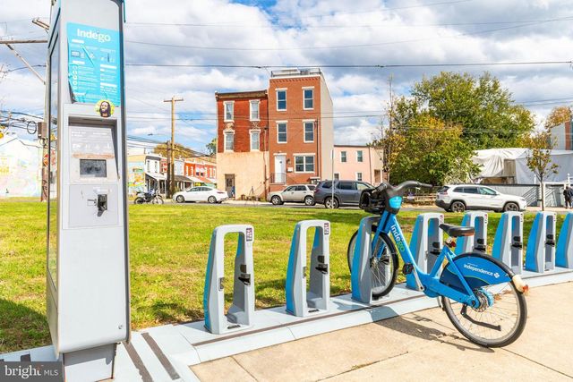 737 N 42ND ST, Philadelphia, PA 19104