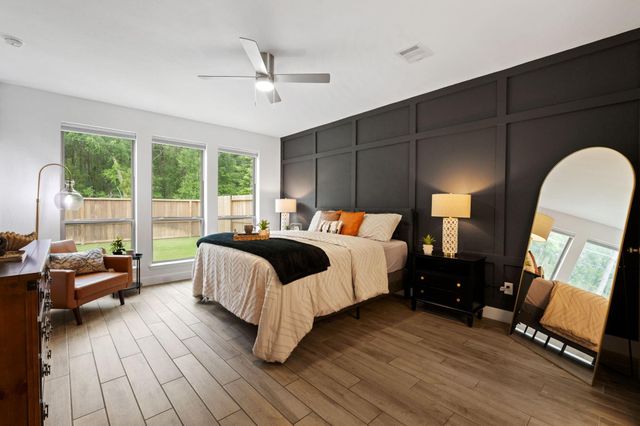 8483 International Falls Drive, Porter, TX 77365