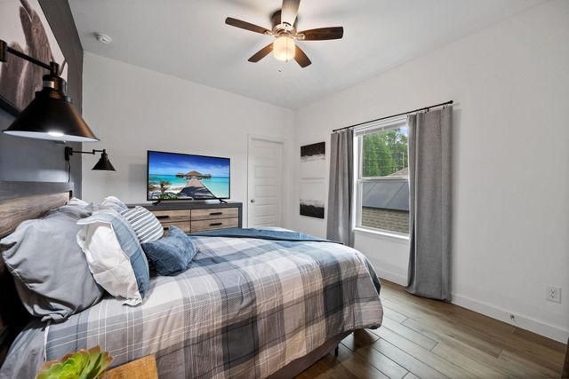 8483 International Falls Drive, Porter, TX 77365