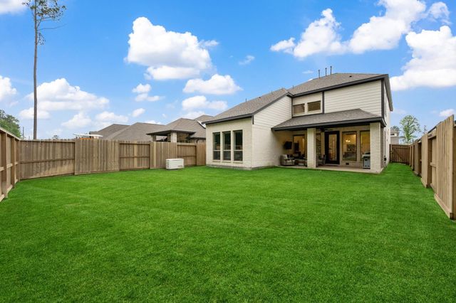 8483 International Falls Drive, Porter, TX 77365